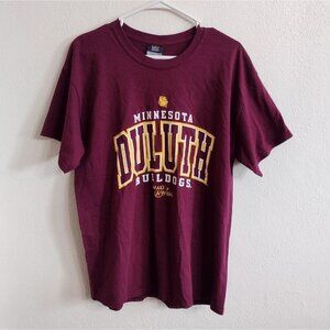 NWT UMD College Duluth Bulldogs Minnesota T Shirt Size Large